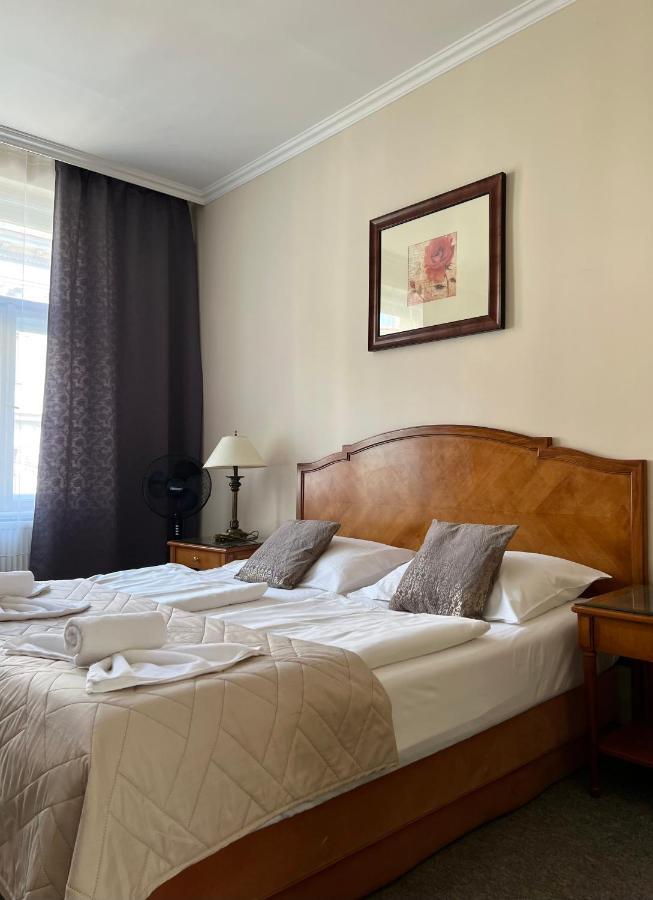 Double Room Extra Bed,1499092285:JPEG